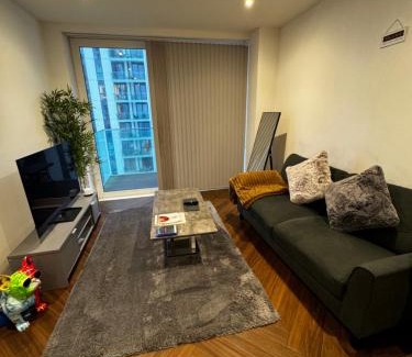 Salford Apartment | Quartz manor