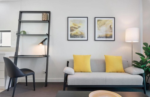 Spring Hill Apartment | Quattro on Astor