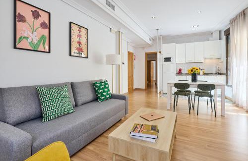 Distrito Centro-Casco-Antiguo Apartment | Que Bueno Que Viniste Cáceres