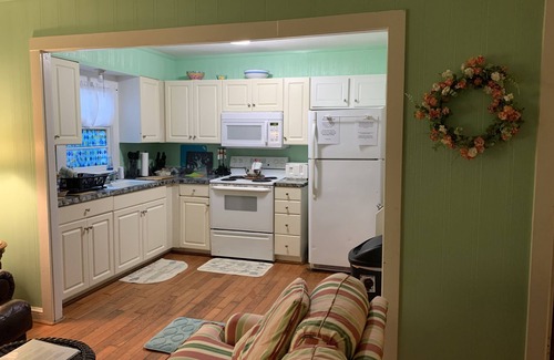 Kitty Hawk Cottage | Queen Anne's Revenge At The Beach 3 Bedroom Cottage by RedAwning