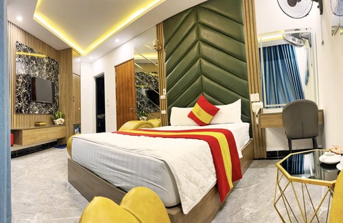 Ha Dong Hotel | Queen Hotel - Mo Lao