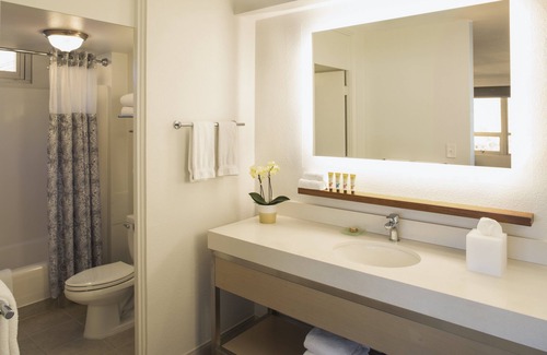 Diamond Head - Kapahulu - St. Louis Hotel | Queen Kapiolani Hotel