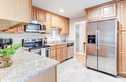Allendale Area House | Queen's Quarter