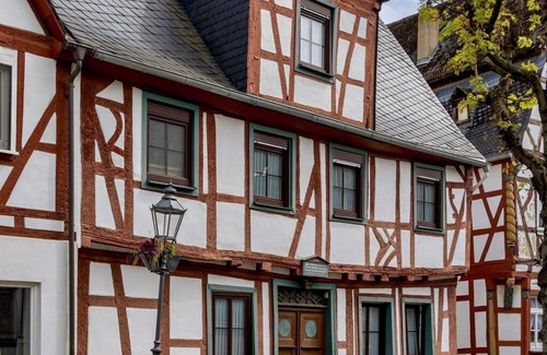 Rhens House | Queen-size double room HH-Flexible-Rate B&B - AKZENT Hotel Roter Ochse