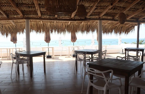 Ixtapa - Zihuatanejo Hotel | Queen size Room, ground floor