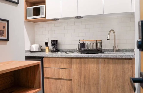 Benito Juarez Apartment | Queen Studio w/sofa bed and small terracen