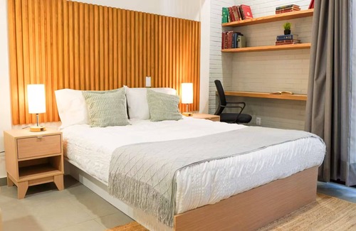 Benito Juarez Apartment | Queen Studio w/sofa bed and small terracen
