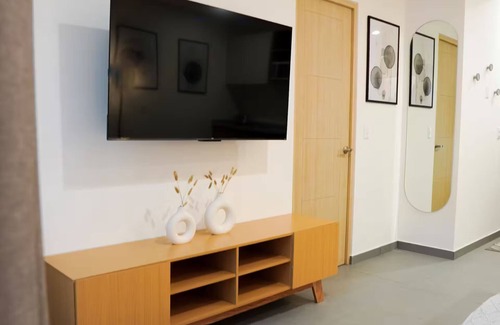 Benito Juarez Apartment | Queen Studio w/sofa bed and small terracen