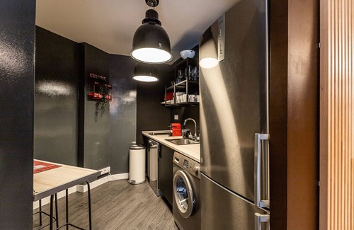 Centro Apartment | Queens Plaza Mayor I