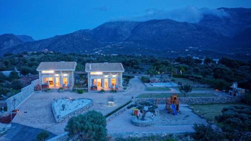Sissi Villa | Queens Villas