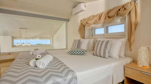Sissi Villa | Queens Villas