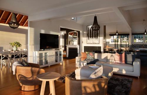 Daylesford House | Queensberry Hill View- luxury group retreat