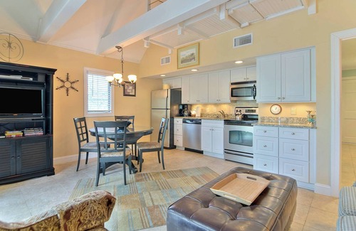 West Beach Village Condo | Quiet 1-Bedroom Beach GETAWAY! Neighborhood and Nature Views! Great Location on Kiawah Island!