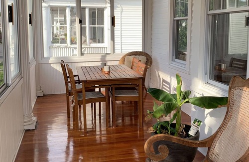 Albany Apartment | Quiet 2-bedroom condo in the heart of Albany