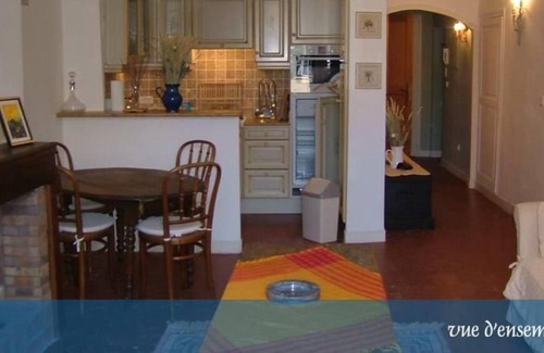 Old Town Apartment | Quiet 45 m² apartment in a beautiful building of the old village of Saint-Tropez