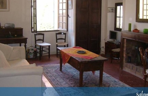 Old Town Apartment | Quiet 45 m² apartment in a beautiful building of the old village of Saint-Tropez