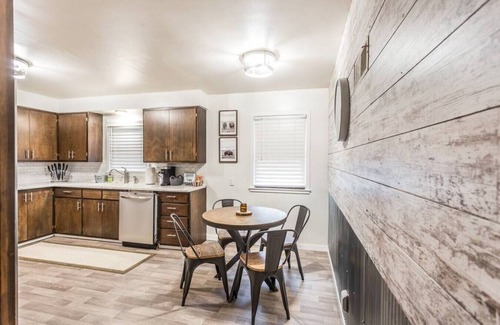Sioux Falls Apartment | Quiet 4BR/2BA Central Sioux Falls Near Sanford