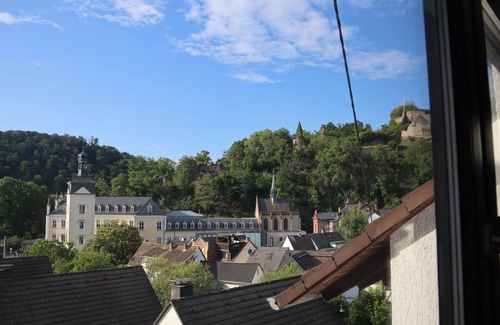 Bendorf Apartment | Quiet accommodation with a view of Sayn Castle - Sayntal vacation apartment