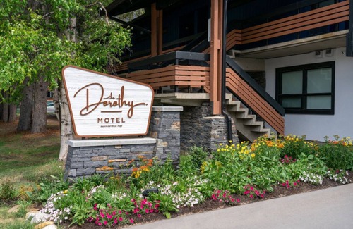 Banff Apartment | Quiet and Cozy Space in Banff!