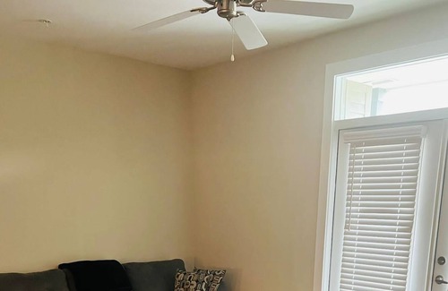 Pecan Grove Apartment | Quiet and peaceful chamber away from home