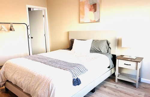 Northside Cottage | Quiet and Spacious 2bed/2bath Cottage in the heart of San Jose