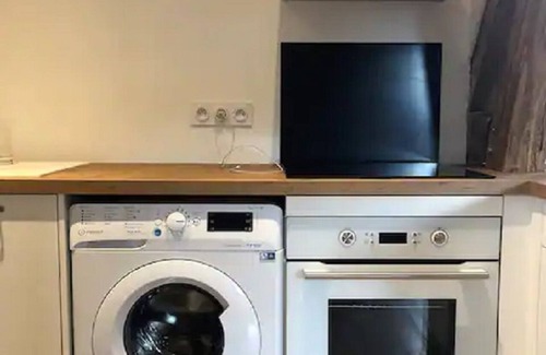 Barneville-la-Bertran Apartment | Quiet apartment * between land and sea, 5min from Honfleur