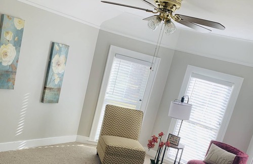 Wayne Apartment | Quiet apartment close to airport