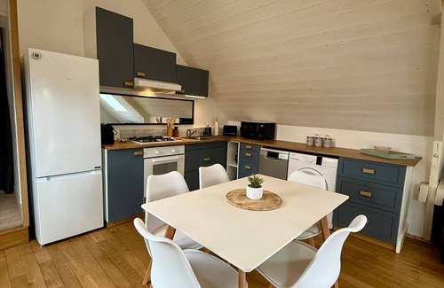 Sennevieres Apartment | Quiet apartment near Beauval zoo and the Loire castles