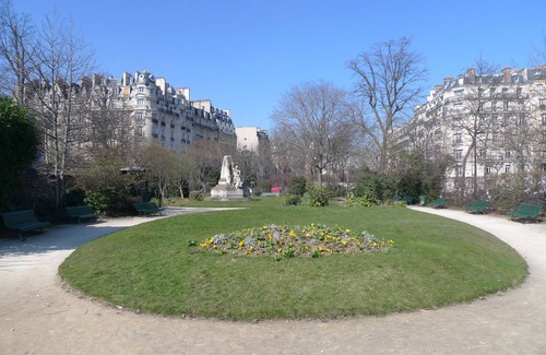 14th Arrondissement Apartment | Quiet apt, commercial street Rue Daguerre DAG