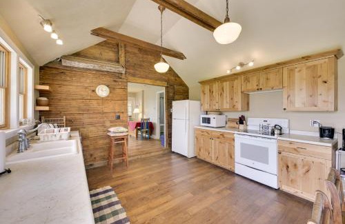 Fish Creek House | Quiet Baileys Harbor Country Home 1 Mi to Lake!