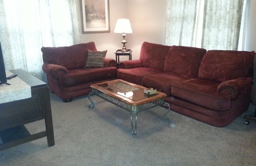 Stuart Apartment | Quiet, Bright, and Spacious Apartment in Historic District.