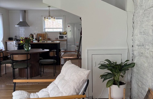 Forestburgh House | Quiet Catskill Cottage Retreat