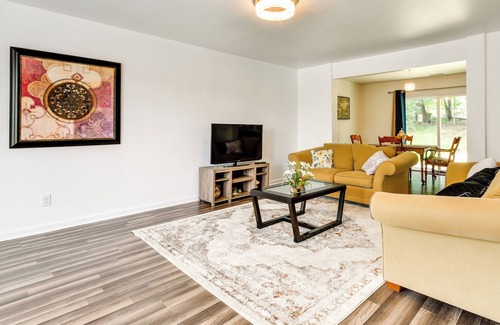 Charlotte House | Quiet Charlotte Home w/ Backyard & Grill!