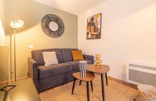 Marengo - Jolimont Apartment | Quiet cocoon of love