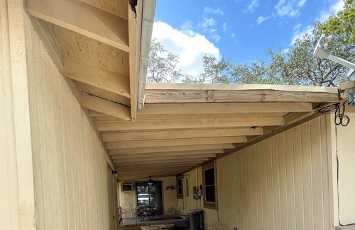 Brackettville House | Quiet & Comfortable Home on Fort Clark Springs Golf Corse