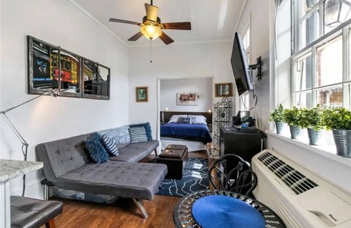 Iberville Condo | Quiet condo in the heart of the French Quarter! Reserve now for Superbowl 2025!