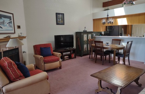 Prescott Country Club Condo | Quiet Condo on Prescott Country Club Golf Course!