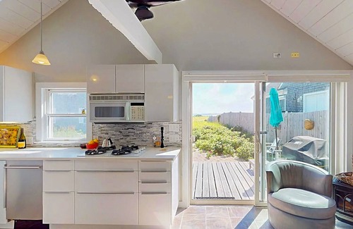 Cape Cod House | Quiet cottage on the beach with deck, grill, AC, & water views