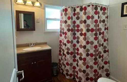 Mansfield House | Quiet Country living but close to Lake Chelan, wineries, Columbia River, fishing