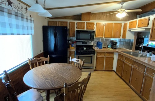 Larsen House | Quiet country location ~ Manufactured home 1,800 SF