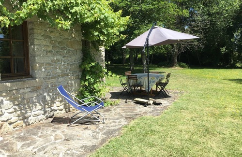 Plomeur House | Quiet country property in the heart of nature 5 minutes from the beach