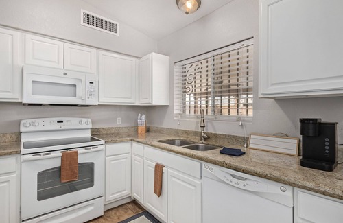 Springer Ranch II House | Quiet, cozy, and centrally located
