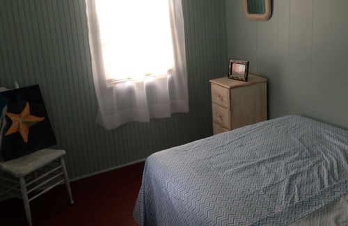 Fancher Cottage | Quiet, Cozy Cottage With Two Waterfronts, On Lake Ontario And Johnson's Creek