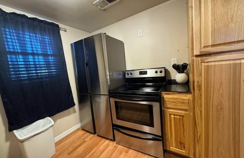 Cheyenne House | Quiet Cozy Downtown Cheyenne