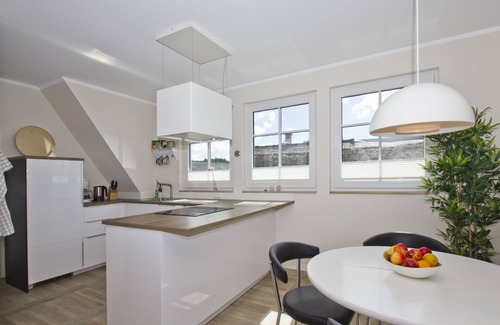 Middelhagen Apartment | Quiet location close to the sea, roof terrace - Ferienhaus Auszeit FeWo 03