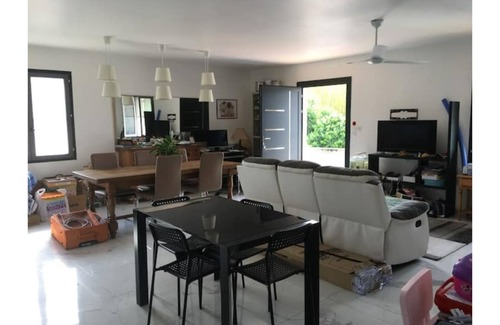 Istres Villa | Quiet detached house, prox. beach&town center
