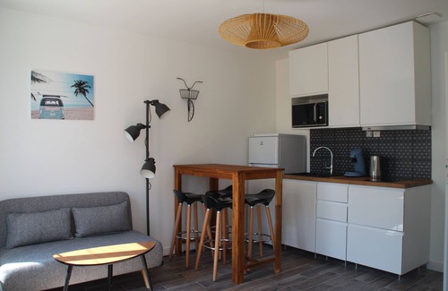 La Pie Apartment | Quiet duplex in the suburbs near Paris