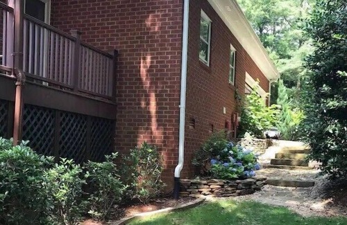 Watkinsville House | Quiet Family Home 7.5 miles from stadium