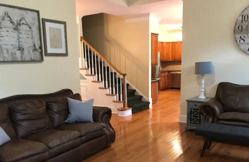 Watkinsville House | Quiet Family Home 7.5 miles from stadium