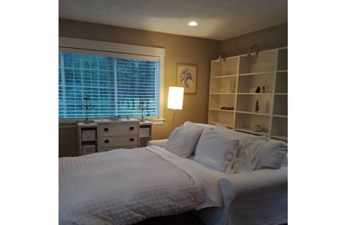 Spokane Apartment | Quiet Farmhouse Studio Apartment